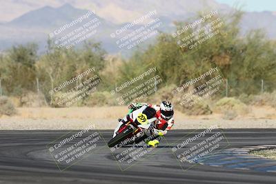 media/Nov-02-2025-CVMA (Sun) [[337aff29ab]]/Race 17-Amateur Supersport Middleweight/